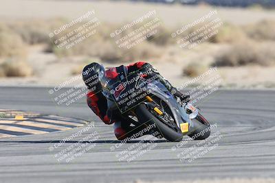 media/Oct-05-2025-CVMA (Sun) [[beeef4f201]]/Race 18-Formula Open/